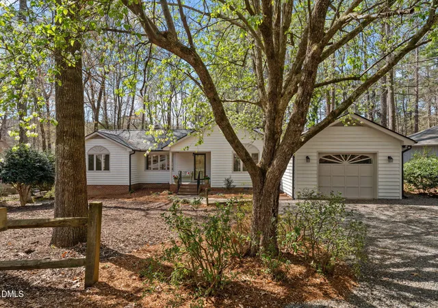 Photo 2 of Sale Pending at 512 Argyll Dr, Sanford, NC 27332 | MLS# 10169988 | Listing updated on 2026-07-29