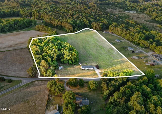 Photo 1 of Sale Pending at 160 County Line Rd, Benson, NC 27504 | MLS# 10169900 | Listing updated on 2026-09-03