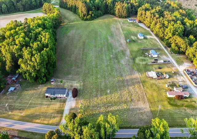 Photo 4 of Sale Pending at 160 County Line Rd, Benson, NC 27504 | MLS# 10169900 | Listing updated on 2026-09-03