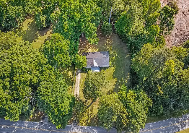 3rd image of 870 Jackson Royster Rd, Henderson, NC 27537 | MLS# 10170796