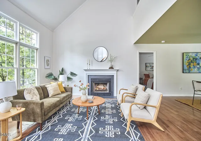 Photo 4 of Sale Pending at 2 Creeks Edge Ct, Durham, NC 27713 | MLS# 10182371 | Listing updated on 2026-08-27