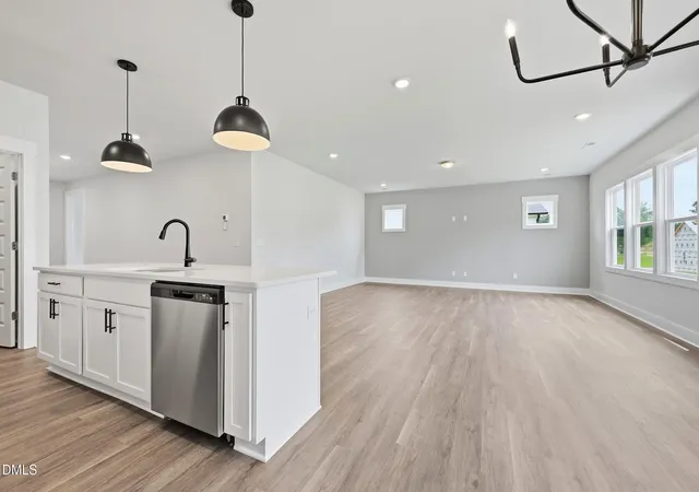 image of 1916 Pollinator Pl, Mebane, NC 27302 | MLS# 10169968