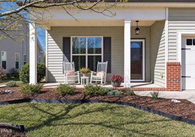 Homes for sale in Youngsville, NC | 156 Scarlet Bell Dr, Youngsville, NC 27596 | MLS# 10170063