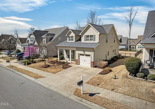 Homes for sale in Youngsville, NC | 156 Scarlet Bell Dr, Youngsville, NC 27596 | MLS# 10170063