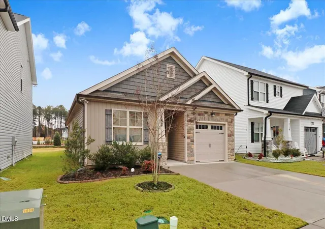 Photo 3 of Single family home for sale at 282 Sunfish St, Smithfield, NC 27577 | MLS# 10175619 | Listing updated on 2026-09-16