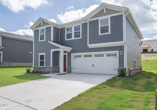 Photo 2 of Single family home for sale at 513 Southland Dr, Zebulon, NC 27597 | MLS# 10171807 | Listing updated on 2026-09-02
