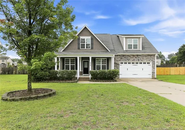 Photo 2 of Single family home for sale at 276 Wynngate Dr, Cameron, NC 28326 | MLS# 763337 | Listing updated on 2026-08-24