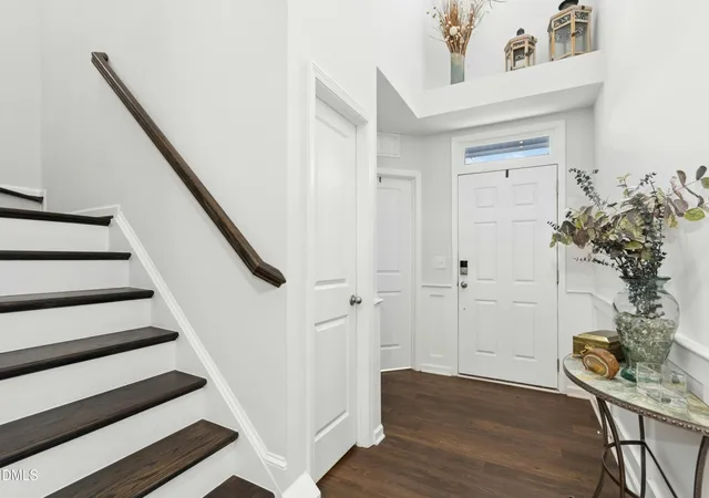 Photo 3 of Sale Pending at 6059 Beale Loop, Raleigh, NC 27616 | MLS# 10171884 | Listing updated on 2026-07-18