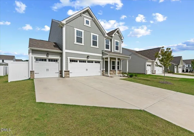 Photo 2 of Single family home for sale at 105 S Mule Way, Benson, NC 27504 | MLS# 10170612 | Listing updated on 2026-07-18