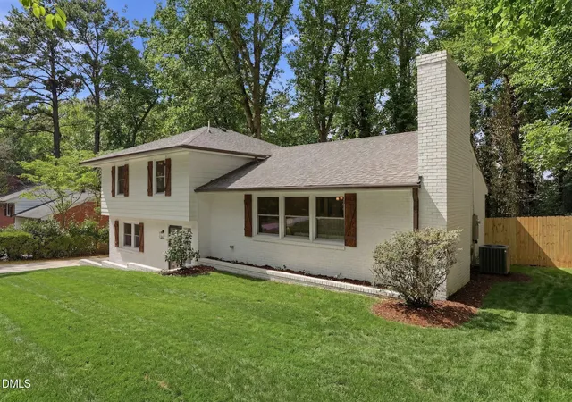 Homes for sale in Raleigh, NC | 1810 Varnell Ave, Raleigh, NC 27612 | MLS# 10170347