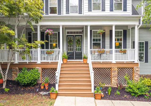 Photo 2 of Sale Pending at 726 Ruth Cir, Fuquay Varina, NC 27526 | MLS# 10170303 | Listing updated on 2026-07-18