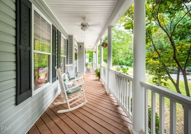 Photo 4 of Sale Pending at 726 Ruth Cir, Fuquay Varina, NC 27526 | MLS# 10170303 | Listing updated on 2026-07-18