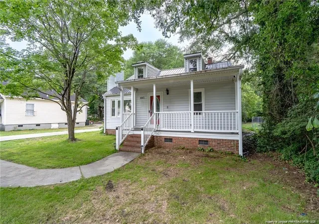 2nd image of 1062 Winslow St, Fayetteville, NC 28306 | MLS# 763354