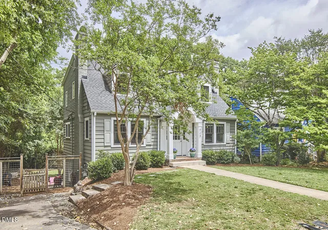 3rd image of 924 Green St, Durham, NC 27701 | MLS# 10170342