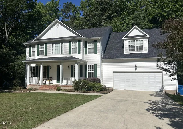 Photo 1 of Single family home for sale at 9 Clover Hl Pl, Durham, NC 27712 | MLS# 10170912 | Listing updated on 2026-08-17