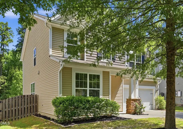Photo 3 of Single family home for sale at 434 Walsenburg Dr, Durham, NC 27712 | MLS# 10170495 | Listing updated on 2026-07-18