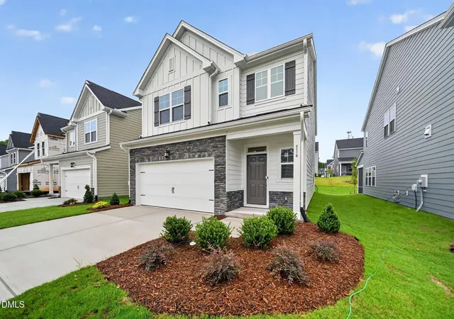 Photo 2 of Single family home for sale at 516 Whale Cvs Way, Wendell, NC 27591 | MLS# 10170186 | Listing updated on 2026-09-14