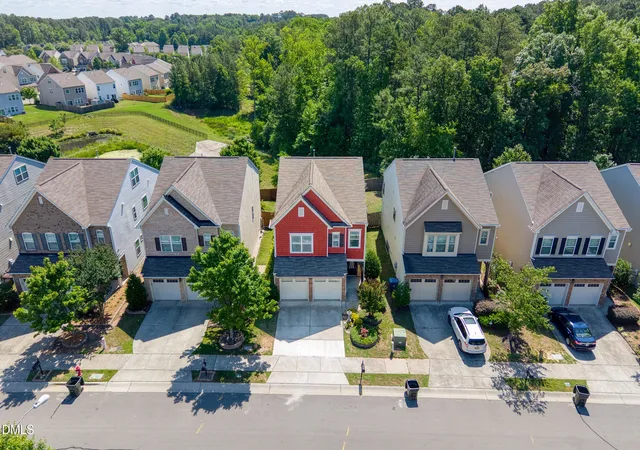 4th image of 1043 Spacious Skies Ln, Durham, NC 27703 | MLS# 10170263