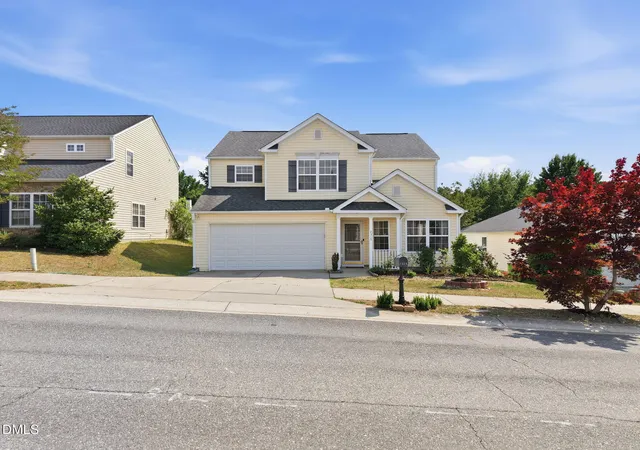 Homes for sale in Raleigh, NC | 7315 Great Laurel Dr, Raleigh, NC 27616 | MLS# 10170587