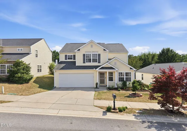 Homes for sale in Raleigh, NC | 7315 Great Laurel Dr, Raleigh, NC 27616 | MLS# 10170587