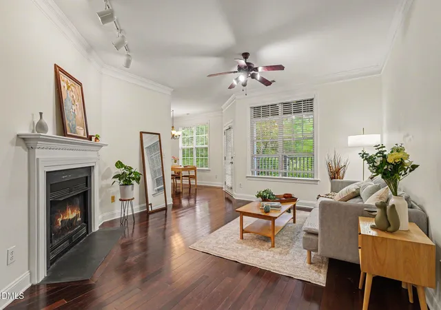 Homes for sale in Chapel Hill, NC | 1013 Arborgate Cir, Chapel Hill, NC 27514 | MLS# 10175244