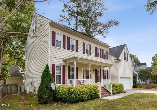 3rd image of 2044 Muirfield Village Wy, Raleigh, NC 27604 | MLS# 10170340