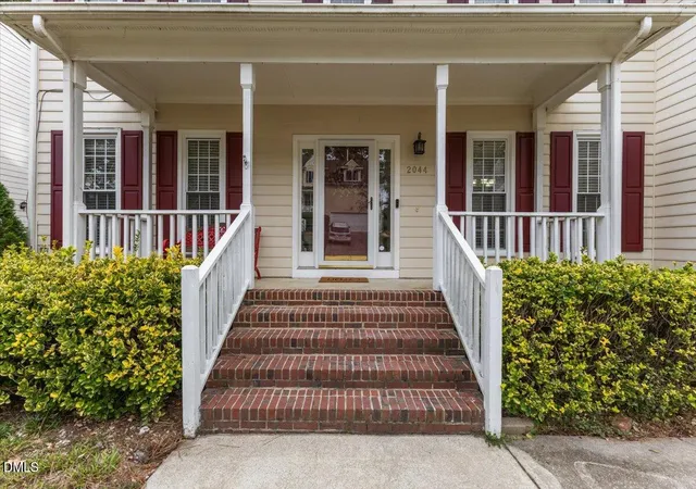 5th image of 2044 Muirfield Village Wy, Raleigh, NC 27604 | MLS# 10170340