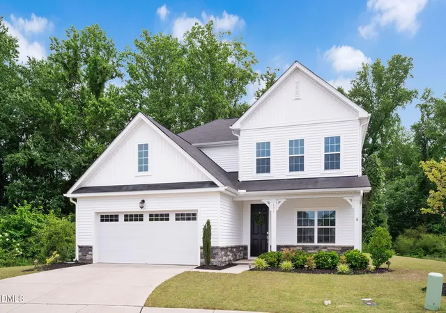 Photo 3 of Single family home for sale at 121 Barnwell Loop, Angier, NC 27501 | MLS# 10172892 | Listing updated on 2026-08-19