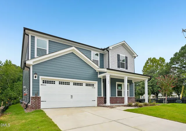 Photo 4 of Single family home for sale at 104 Beadwood St, Wendell, NC 27591 | MLS# 10171724 | Listing updated on 2026-10-08