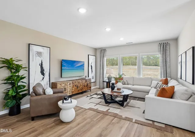 Photo 4 of Sale Pending at 2121 Topsail Rd, Durham, NC 27704 | MLS# 10173849 | Listing updated on 2026-07-18