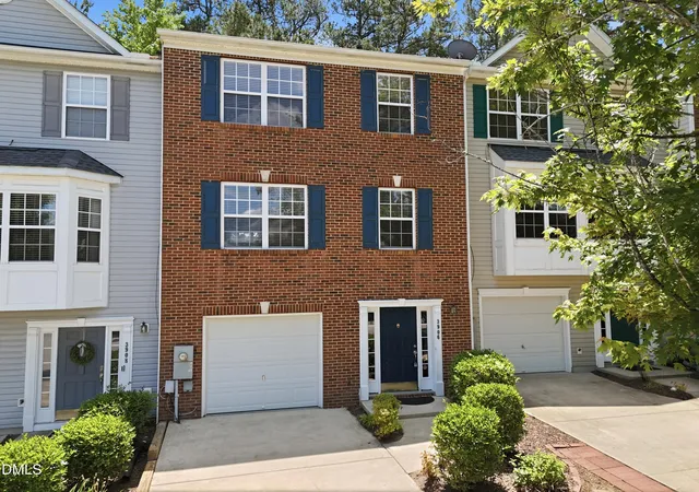Homes for sale in Durham, NC | 3906 Lillington Dr, Durham, NC 27704 | MLS# 10170589