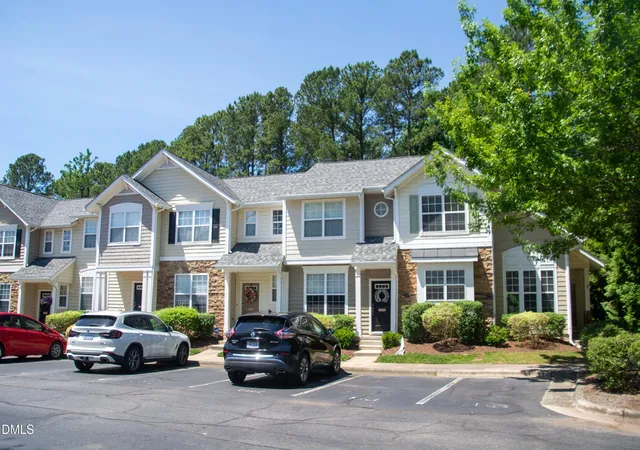 Homes for sale in Durham, NC | 3527 Sugar Tree Pl, Durham, NC 27713 | MLS# 10170637