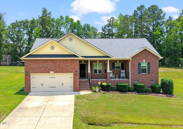 Photo 3 of Single family home for sale at 171 Preserve Dr, Benson, NC 27504 | MLS# 10171974 | Listing updated on 2026-09-11