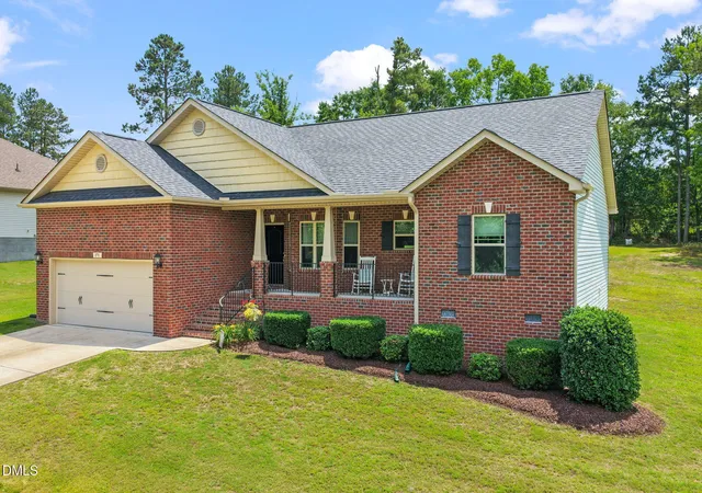 Photo 2 of Single family home for sale at 171 Preserve Dr, Benson, NC 27504 | MLS# 10171974 | Listing updated on 2026-09-11