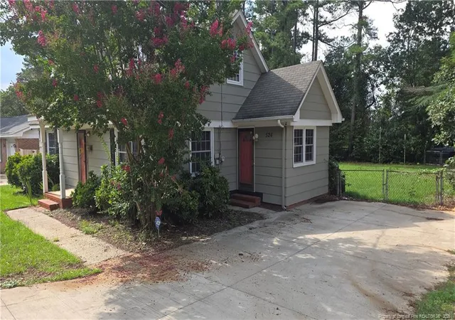 4th image of 524 Country Club Dr, Fayetteville, NC 28301 | MLS# 763425