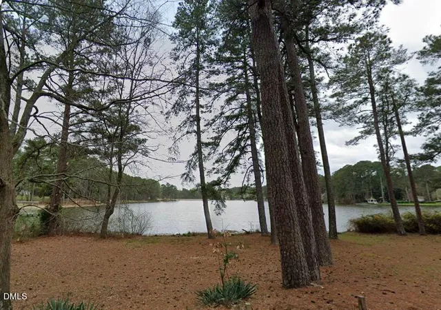 3rd image of 501 Valley Rd, Fayetteville, NC 28305 | MLS# 10170651