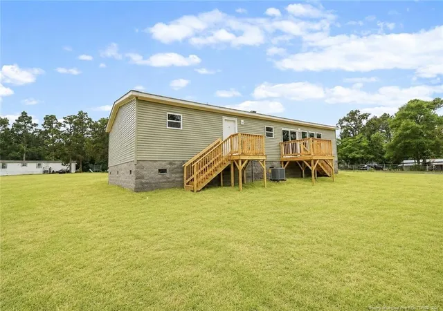 Photo 29 of Manufactured home for sale at 15 Garcia Ln, Cameron, NC 28326 | MLS# 763433 | Listing updated on 2026-10-15