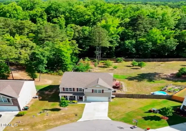 Photo 2 of Single family home for sale at 159 Weatherstone Ln, Zebulon, NC 27597 | MLS# 10171953 | Listing updated on 2026-08-17