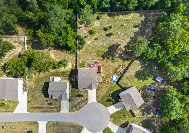 Photo 1 of Single family home for sale at 159 Weatherstone Ln, Zebulon, NC 27597 | MLS# 10171953 | Listing updated on 2026-08-17