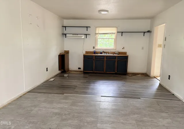 Photo 3 of Sale Pending at 199 Zoo Rd S, Roanoke Rapids, NC 27870 | MLS# 10170719 | Listing updated on 2026-09-17