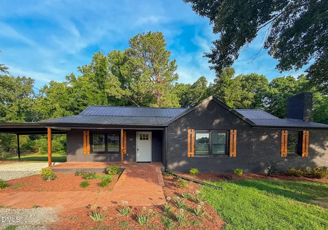 Homes for sale in Roxboro, NC | 45 Halifax Rd, Roxboro, NC 27574 | MLS# 10170961