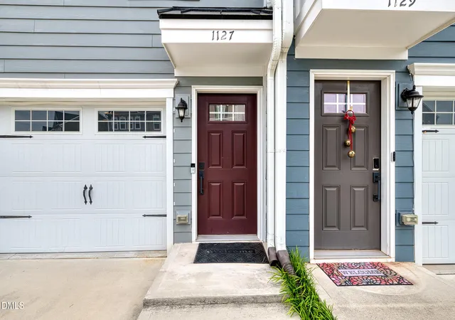 Homes for sale in Apex, NC | 1127 Platform Dr, Apex, NC 27502 | MLS# 10173508