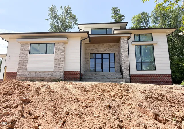 1st image of 961 Wimbleton Dr, Raleigh, NC 27609 | MLS# 10170774