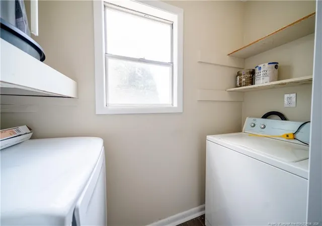 4th image of 1006 Brookhollow Dr #7, Fayetteville, NC 28314 | MLS# 763197