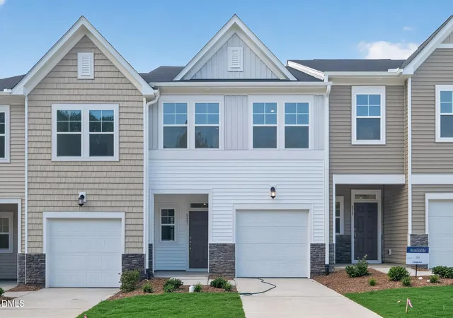 1st image of 521 Fran Dr, Haw River, NC 27258 | MLS# 10170790