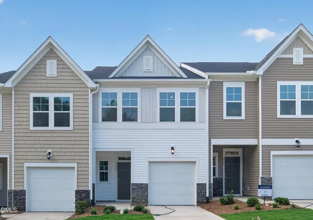 2nd image of 521 Fran Dr, Haw River, NC 27258 | MLS# 10170790