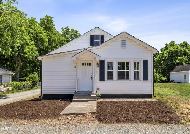 2nd image of 3111 Lucas St, Elon, NC 27244 | MLS# 10170843