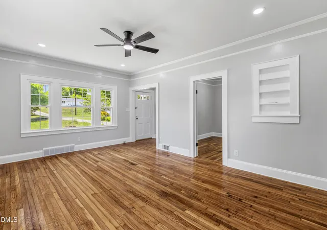 Photo 4 of Single family home for sale at 3111 Lucas St, Elon, NC 27244 | MLS# 10170843 | Listing updated on 2026-08-31
