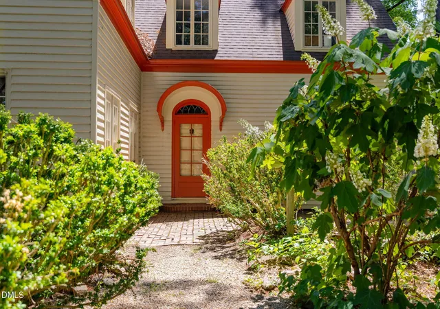 Photo 5 of Sale Pending at 418 Fairview St, Warrenton, NC 27589 | MLS# 10170851 | Listing updated on 2026-08-14