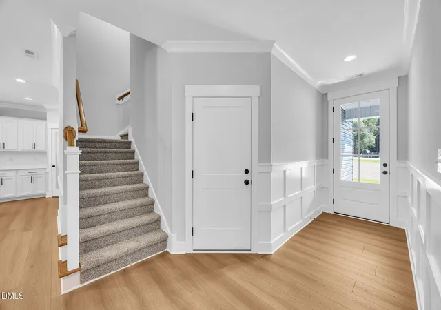 Photo 3 of Single family home for sale at 124 Freedom Ridge Dr, Smithfield, NC 27577 | MLS# 10172039 | Listing updated on 2026-09-20
